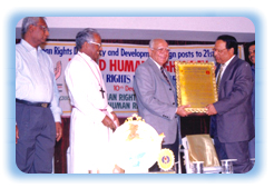 34award.jpg 34award.jpg