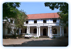 law-college-ekm.jpg law-college-ekm.jpg